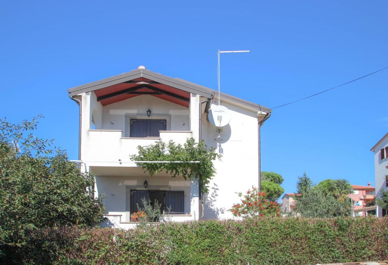 Santo Apartment Novigrad  Bagian luar foto